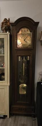 Staande klok Tempus Fugit Antiek, Ophalen