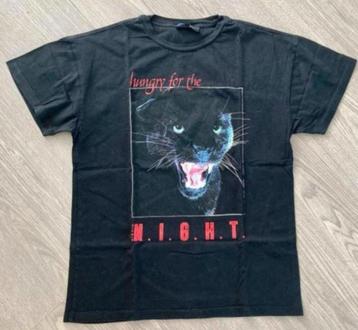 NIKKIE zgan zwart shirt met panter , maatje 36 beschikbaar voor biedingen