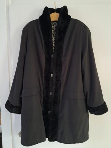 Damesjas 48 Mooie lichte dubbelzijdige beschikbaar voor biedingen