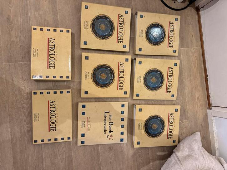Astrologie Leer & Begrijp (Compleet) - Uitgebreide Set, Boeken, Esoterie en Spiritualiteit, Zo goed als nieuw, Achtergrond en Informatie