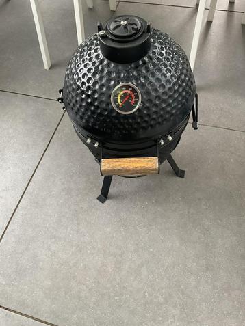 Komado barbecue in zeer goede en mooie staat beschikbaar voor biedingen