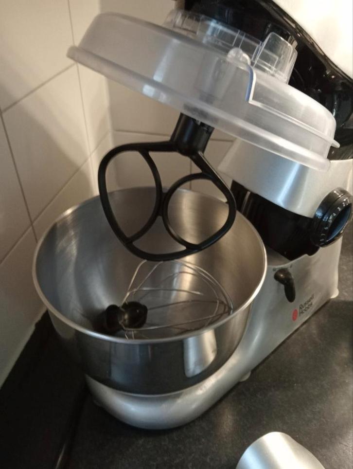Russell Hobbs Keukenmachine, Witgoed en Apparatuur, Keukenmixers, Gebruikt, 4 liter of meer, 3 snelheden of meer, Vaatwasserbestendig