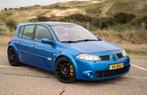 Renault Mégane 2.0 16V Turbo RS 2004 5 deurs, Auto's, Voorwielaandrijving, Zwart, Blauw, Leder en Stof