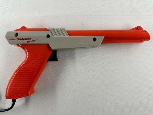 Zapper oranje Nintendo NES, Spelcomputers en Games, Games | Nintendo NES, Gebruikt, Shooter, 1 speler, Vanaf 3 jaar, Eén computer