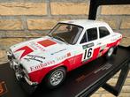 IXO FORD ESCORT MK1 RS 1600 MÄKINEN #16 RAC RALLY 1:18 NIEUW, Hobby en Vrije tijd, Modelauto's | 1:18, Ophalen of Verzenden, Nieuw