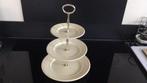 Wedgwood Edme etagère, 3 lagen. Puntgaaf. Kerst, High Tea en, Ophalen of Verzenden, Zo goed als nieuw