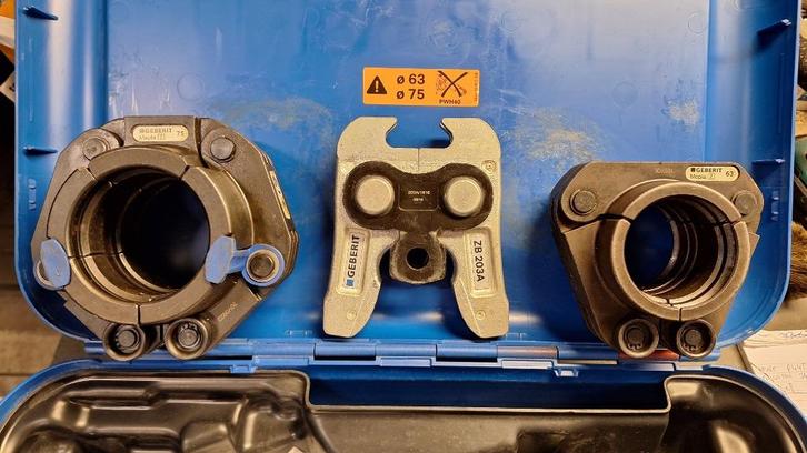 Geberit Mepla Persbekken 63 + 75 persringen persketting., Auto diversen, Autogereedschap, Zo goed als nieuw, Ophalen of Verzenden