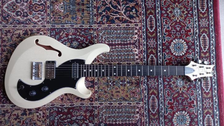 PRS S2 Vela Semi Hollow Satin, Muziek en Instrumenten, Snaarinstrumenten | Gitaren | Elektrisch, Gebruikt, Solid body, Paul Reed Smith