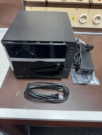 Synology DS416play zonder HDD’s beschikbaar voor biedingen