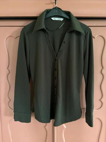 Zara donkergroene getailleerde blouse maat L  beschikbaar voor biedingen