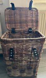 Rotan opbergmand, Huis en Inrichting, Woonaccessoires | Schalen en Manden, Gebruikt, Mand, Ophalen of Verzenden, Riet