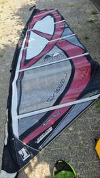 Maui sails legend 3.7 +  4.7 m2 . Ezzy panther 3  4.2 m2, Watersport en Boten, Ophalen of Verzenden, Zo goed als nieuw, Minder dan 250 cm
