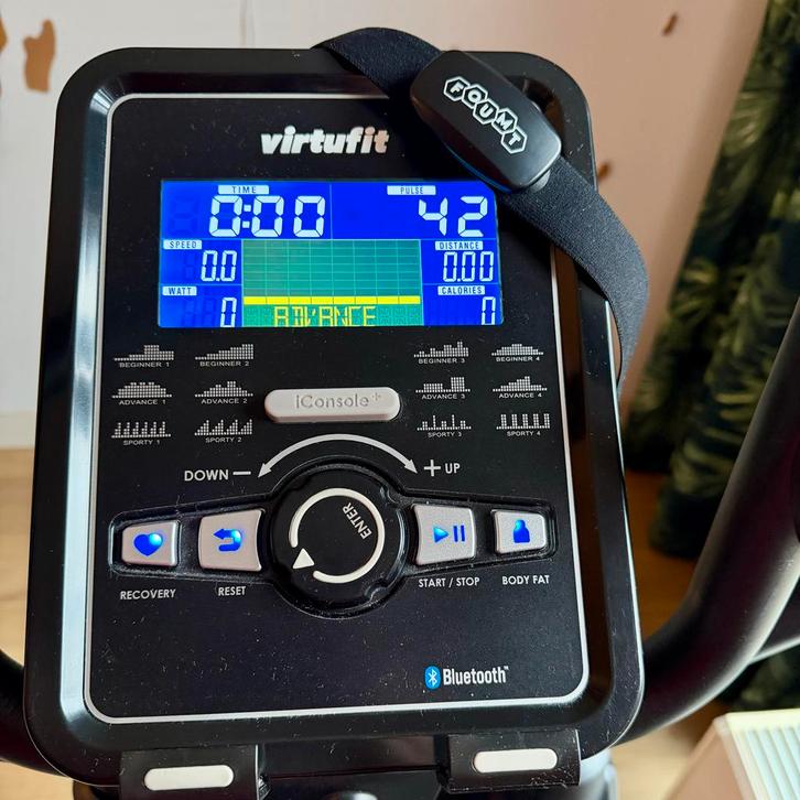 VirtuFit CTR 3.0i Crosstrainer, Smart TV en hartslag band, Sport en Fitness, Fitnessapparatuur, Zo goed als nieuw, Crosstrainer