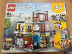 Lego 31097	Woonhuis, Dierenwinkel & Café	Creator 3in1, Ophalen of Verzenden, Zo goed als nieuw, Complete set, Lego