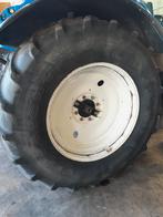 New Holland wiel 16.9 r28, 20.8 r38 banden en noppen matras, Ophalen of Verzenden