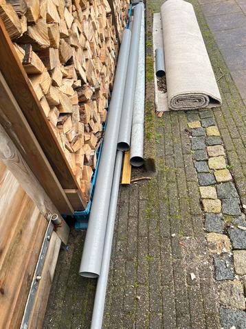 Pvc buizen beschikbaar voor biedingen