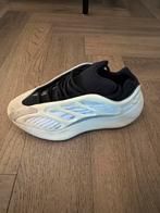 Adidas yeezy boost 700, Kinderen en Baby's, Ophalen of Verzenden, Zo goed als nieuw, Jongen of Meisje, Schoenen