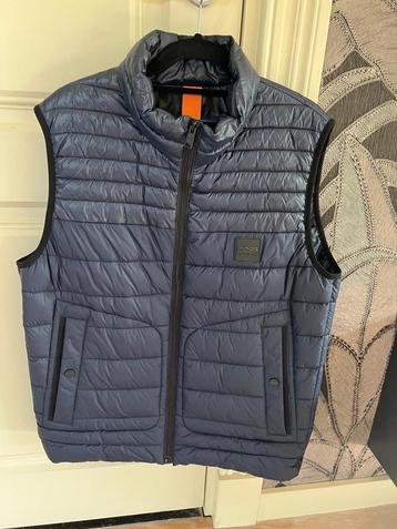 Bodywarmer Hugo Boss beschikbaar voor biedingen