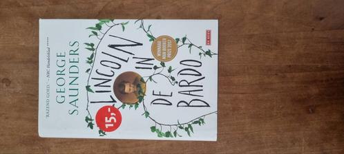 Khaled Khalifa - De dood is een zware klus, Boeken, Literatuur, Zo goed als nieuw, Nederland, Ophalen of Verzenden