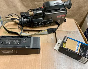 Panasonic VHS mc10 videorecorder met dubbele oplader beschikbaar voor biedingen