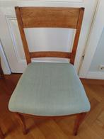 Vier antieke houten stoelen, Ophalen