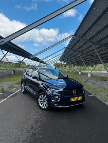 Volkswagen T-Roc 1.5 TSI 150pk 7-DSG 2018 Blauw beschikbaar voor biedingen