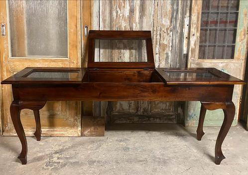 Oude toonbank, vitrine-tafel, sidetable, pronktafel. L 180cm, Antiek en Kunst, Curiosa en Brocante, Ophalen