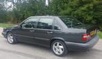 Volvo 850 2.0 Zeer lage km stand 106600, Stof, 1984 cc, Metallic lak, Grijs
