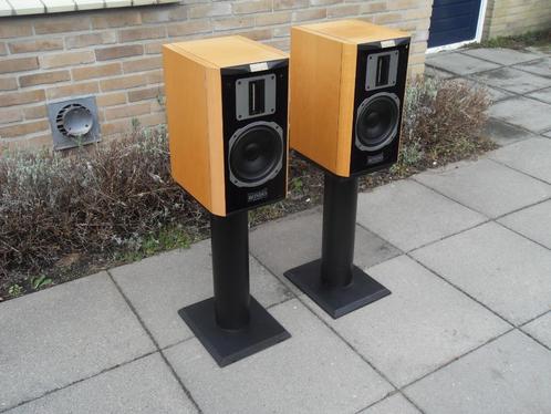 Zeer muzikaal Quadral Rondo Phonolog, noten fineer, z.g.an, Audio, Tv en Foto, Luidsprekers, Zo goed als nieuw, Front, Rear of Stereo speakers