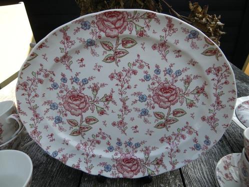 Johnson Brothers/Bros ROSE CHINTZ grote vleesschotel 39 x 31, Huis en Inrichting, Keuken | Servies, Zo goed als nieuw, Aardewerk