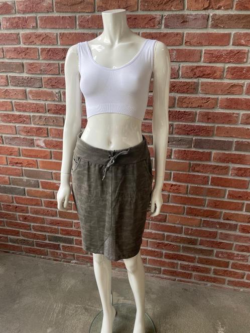 Leger groene rok van Sophia Perla maat S 36, Kleding | Dames, Rokken, Gedragen, Maat 36 (S), Groen, Knielengte, Ophalen of Verzenden