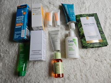 Setje gezicht-, huid en haarverzorging van oa pixi paradox  beschikbaar voor biedingen