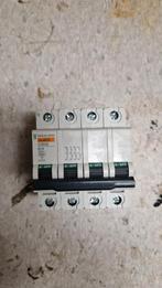 3 Fase Automaat 16A - Merlin Gerin C60N, Ophalen of Verzenden