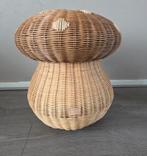 Oyoy paddenstoel mand rotan, rattan, opberg / speelgoedmand, Mand, Rond, Ophalen of Verzenden, Zo goed als nieuw