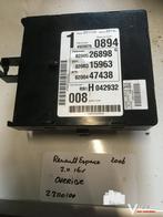 Renault Espace 2.0 16v 2006 BSI  Zekeringkast