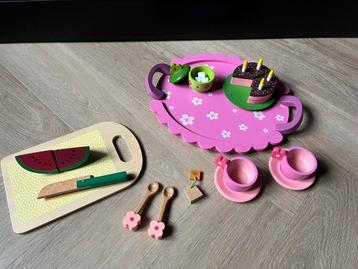 Houten Thee Set voor Kinderen beschikbaar voor biedingen