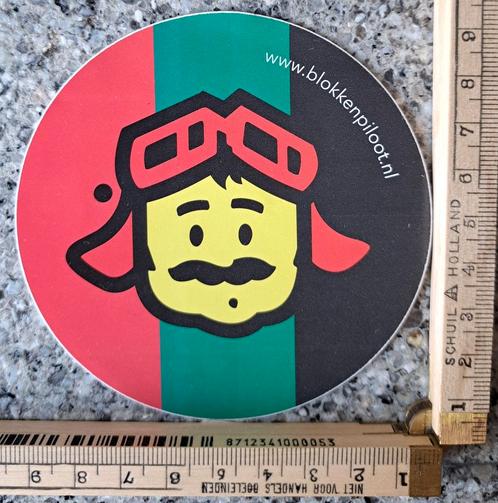 Blokkenpiloot sticker Lego winkel Nijmegen vliegenier, Verzamelen, Stickers, Zo goed als nieuw, Overige typen, Ophalen of Verzenden