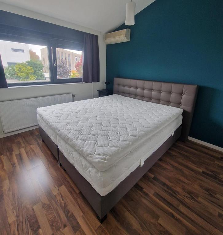 Van der Valk boxspring 180x200 – 2 jaar oud, compleet, Huis en Inrichting, Slaapkamer | Boxsprings, Zo goed als nieuw, 180 cm