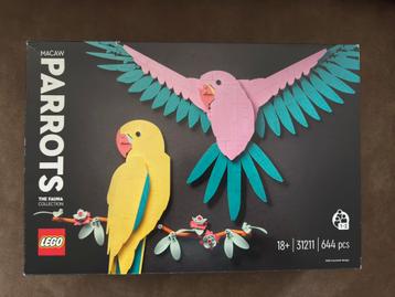 Lego 31211 macaw parrots beschikbaar voor biedingen