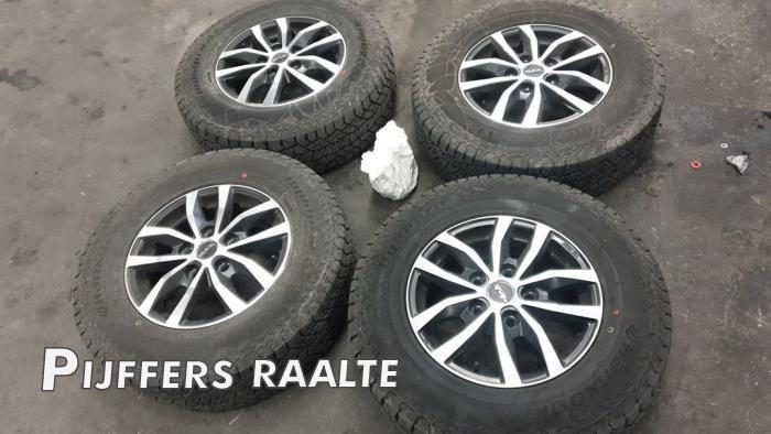 Sportvelgenset + banden van een Fiat Ducato, Auto-onderdelen, Banden en Velgen, Personenwagen, Gebruikt