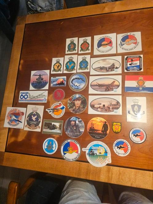 Vintage stickerverzameling luchtmacht , leger , marine, Verzamelen, Stickers, Zo goed als nieuw, Ophalen of Verzenden