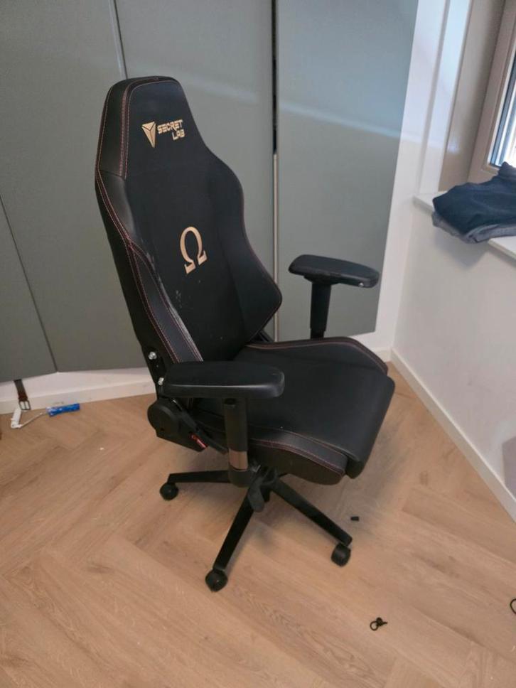 Secret Lab Omega Gaming Bureaustoel, Huis en Inrichting, Bureaustoelen, Ophalen