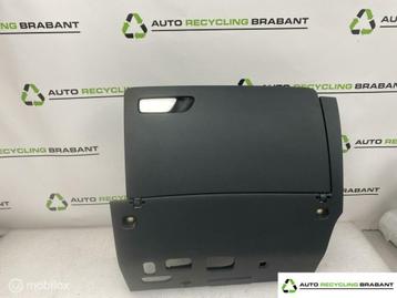 Dashboardkastje Audi A3 8V ORIGINEEL 8V1857035B beschikbaar voor biedingen