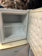Vriezer Mini vriezer werkt perfect €50, Ophalen of Verzenden, Zo goed als nieuw