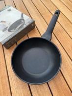 WMF ProfiSelect Bakpan 20cm, Huis en Inrichting, Keuken | Potten en Pannen, Ophalen, Nieuw, Overige materialen, Koekenpan of Braadpan