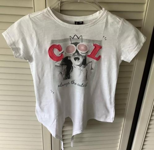 t-shirt maat 128, Kinderen en Baby's, Kinderkleding | Maat 128, Zo goed als nieuw, Meisje, Shirt of Longsleeve, Ophalen