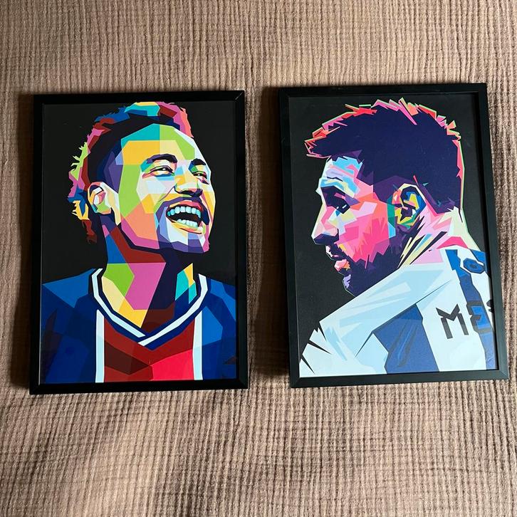 2x IKEA LOMVIKEN fotolijsten 30x21cm + Neymar&Messi posters, Antiek en Kunst, Kunst | Tekeningen en Foto's, Ophalen of Verzenden