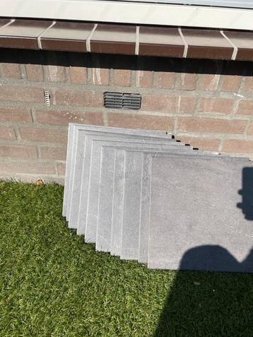 Grijze vloertegels 30x30cm - 10 stuks beschikbaar voor biedingen