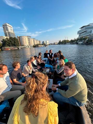 Sloep huren in Amsterdam mét schipper – tot 17 personen! beschikbaar voor biedingen