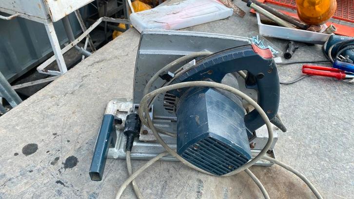 Diverse type zaagmachines, Doe-het-zelf en Verbouw, Gereedschap | Zaagmachines, Gebruikt, Overige typen, 1200 watt of meer, 30 tot 70 mm